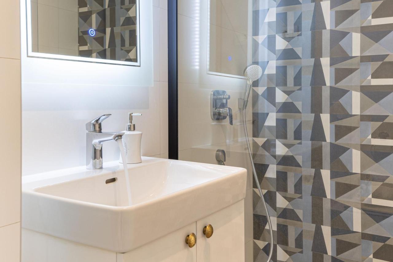 Apartment Abia Znjan Сплит Екстериор снимка